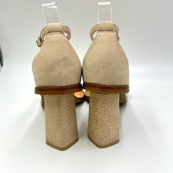 Dolce Vita Suede Leather Beige Tan Leopard Print Open Toe Heels Sandals 8 - Picture 7 of 15
